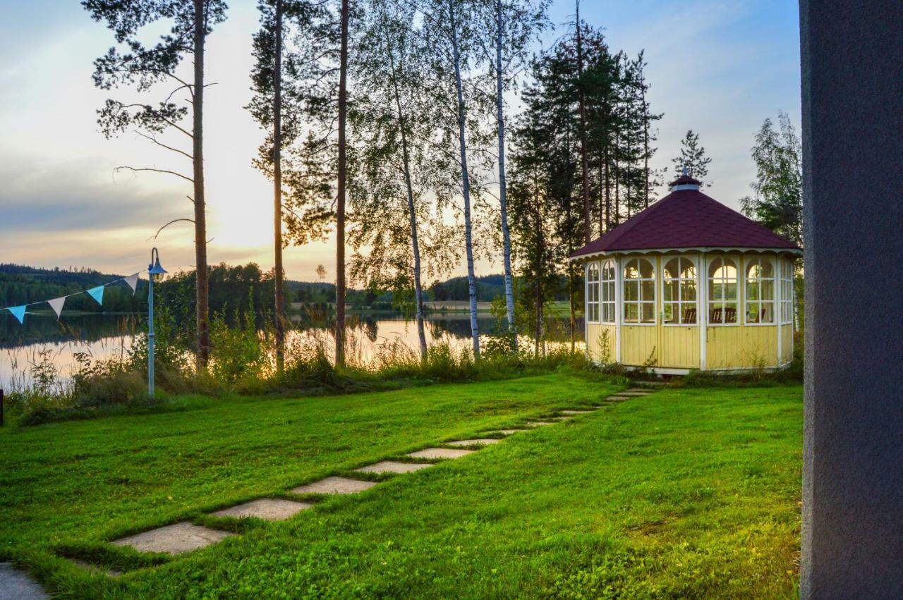 Jacuzzi Rantakallio Melkoniemi Exterior foto